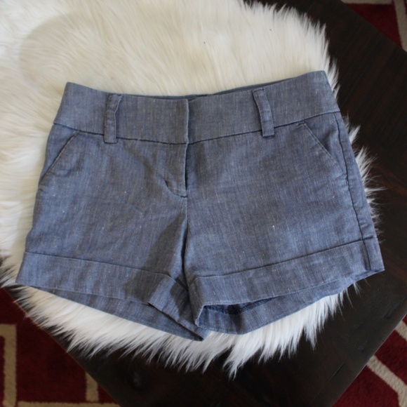 Express, Midi low Rise cuffed Hem lined blend shorts - Picture 1 of 7